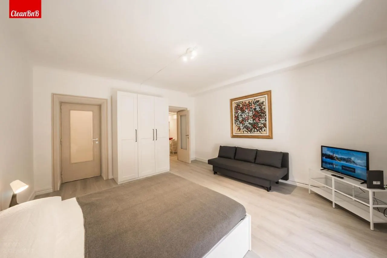 La Finestra Sui Palazzi Di Roma Apartment