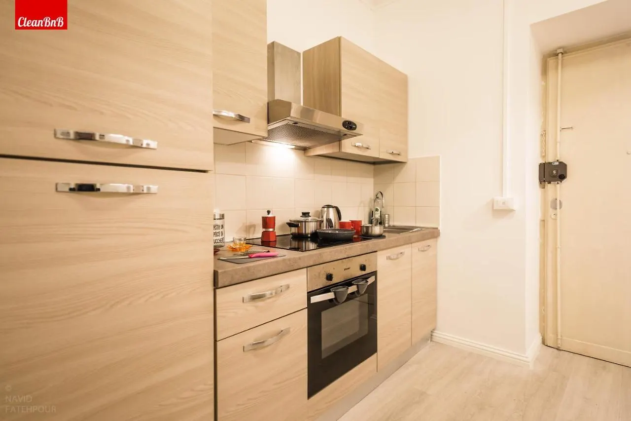 La Finestra Sui Palazzi Di Roma Apartment İtalya